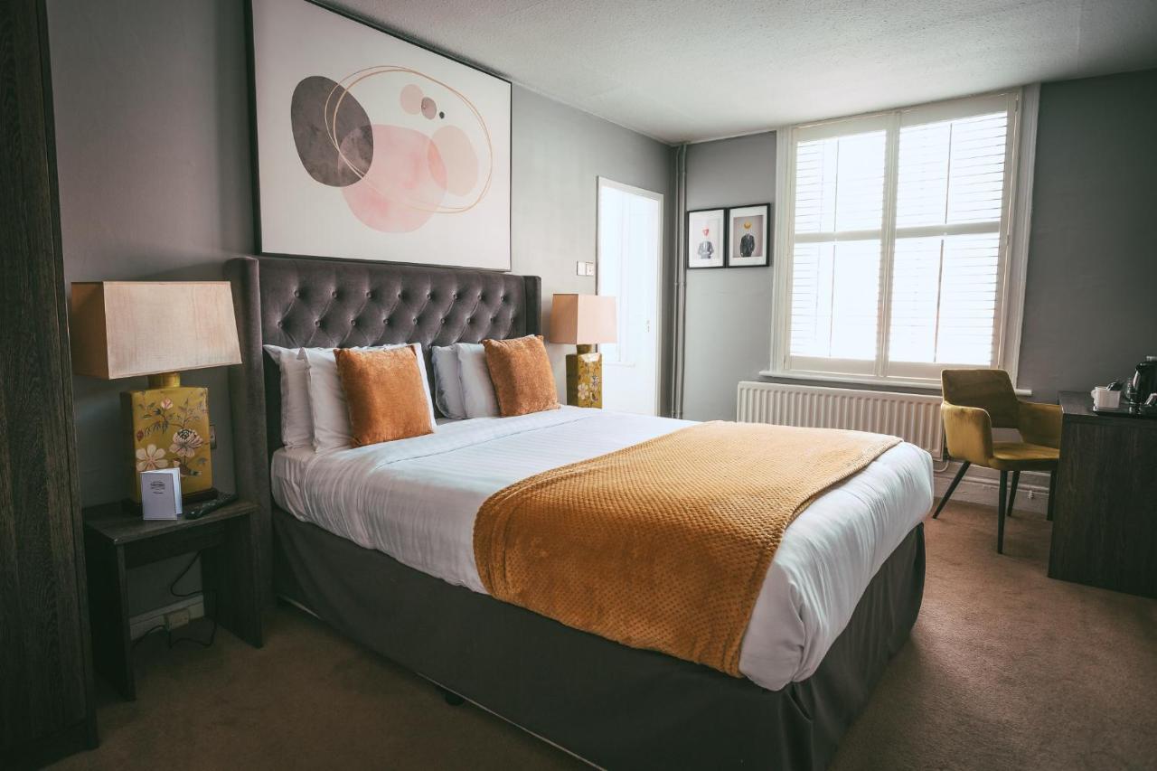 Rose & Crown Inn 3*